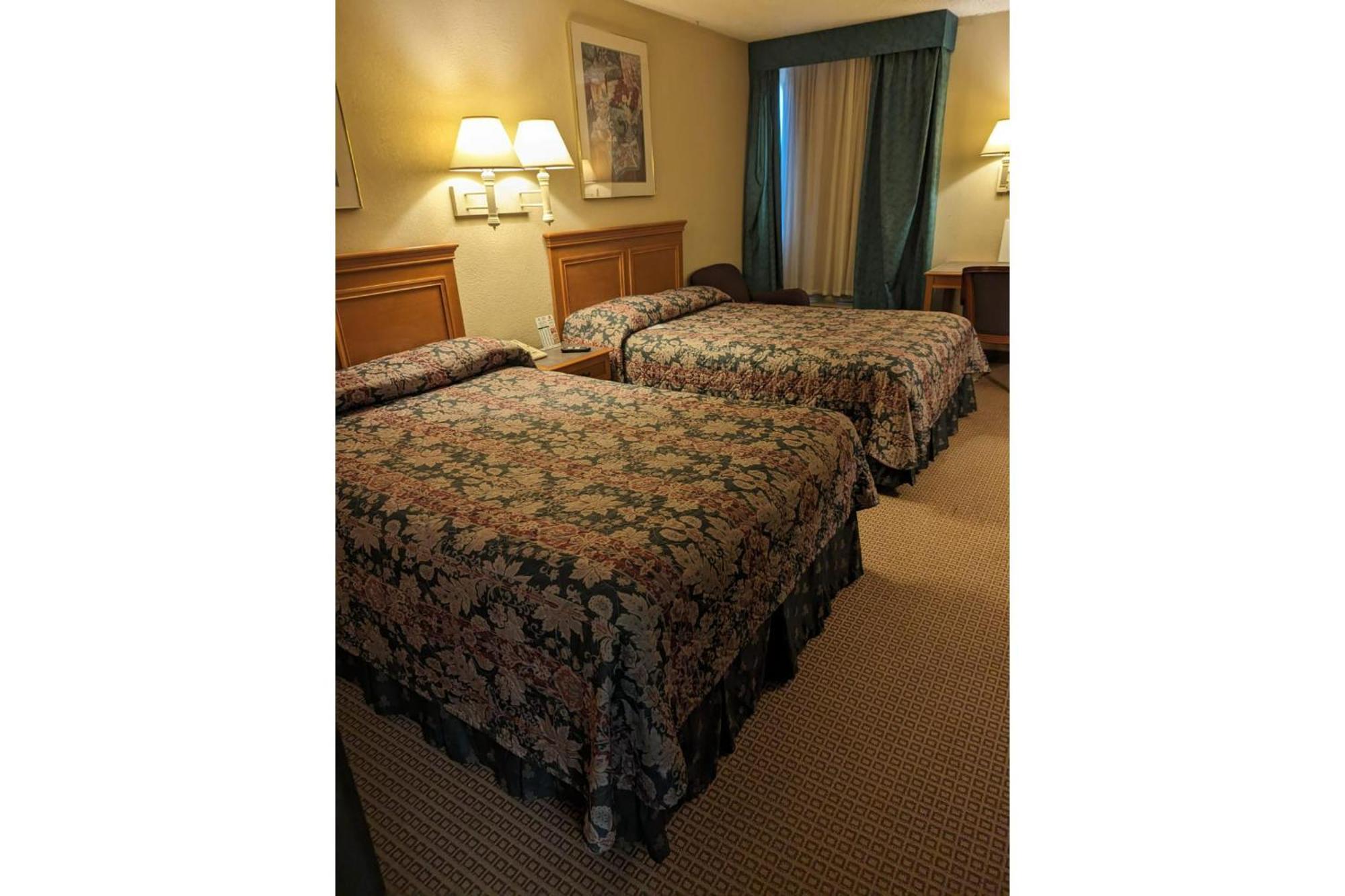 Fairview Inn By Oyo Hesston I-135 Zewnętrze zdjęcie
