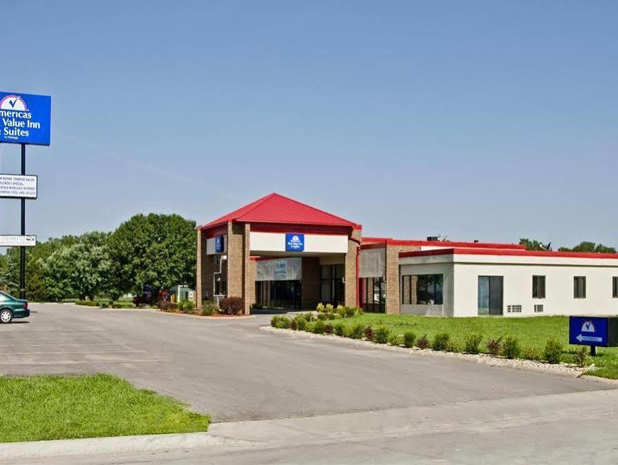 Fairview Inn By Oyo Hesston I-135 Zewnętrze zdjęcie